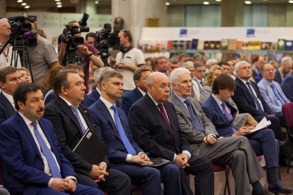 КФУ инициирует федеральный исследовательский проект по отечественной истории 'Засечные черты России' КФУ инициирует федеральный исследовательский проект по отечественной истории 'Засечные черты России'