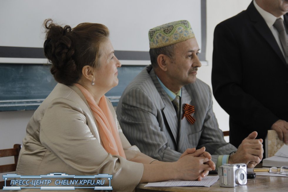 Факил Сафин: 'Научитесь красиво читать!' Факил Сафин: 'Научитесь красиво читать!'