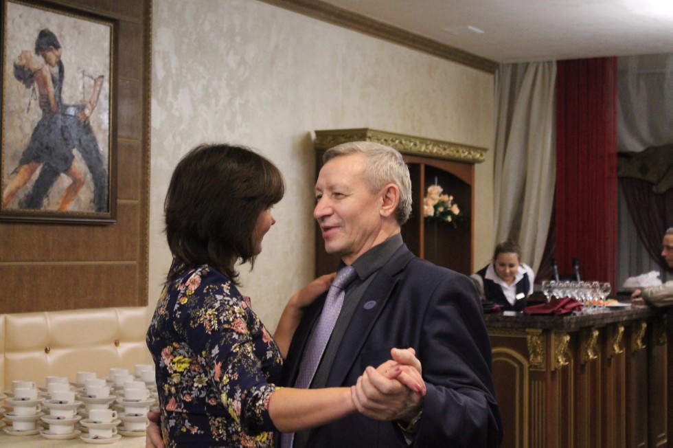 ���� ������