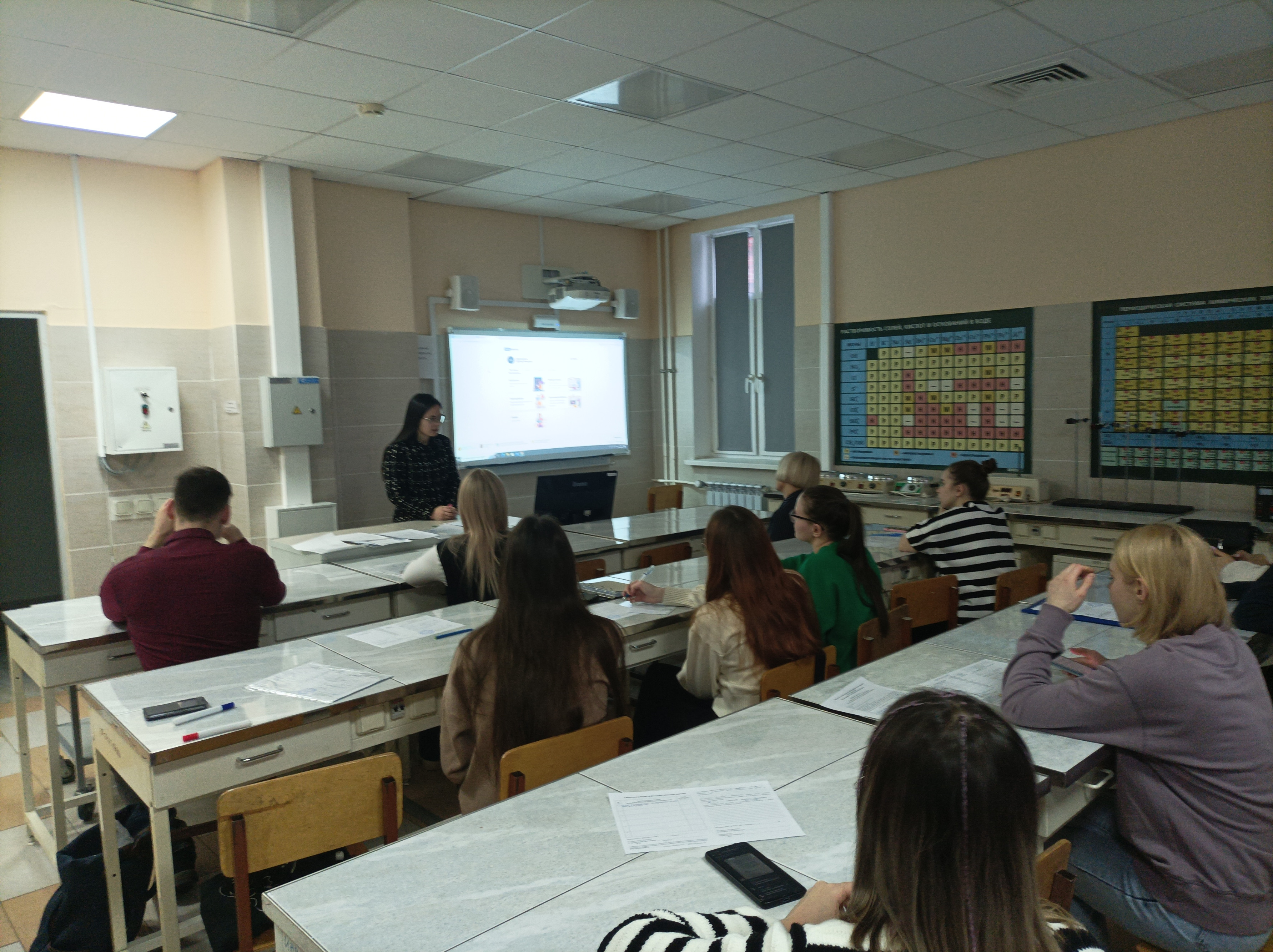 Реализация МЭШ ? к практике студентов 3 курса Реализация МЭШ ? к практике студентов 3 курса