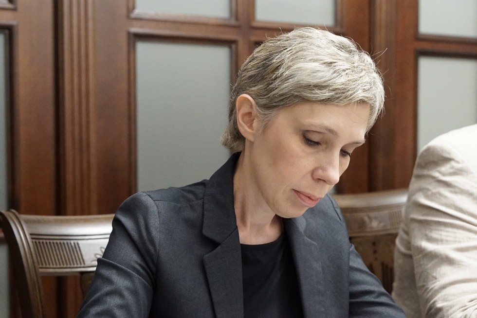 Kindai University representatives arrived to discuss future student exchange Kindai University representatives arrived to discuss future student exchange