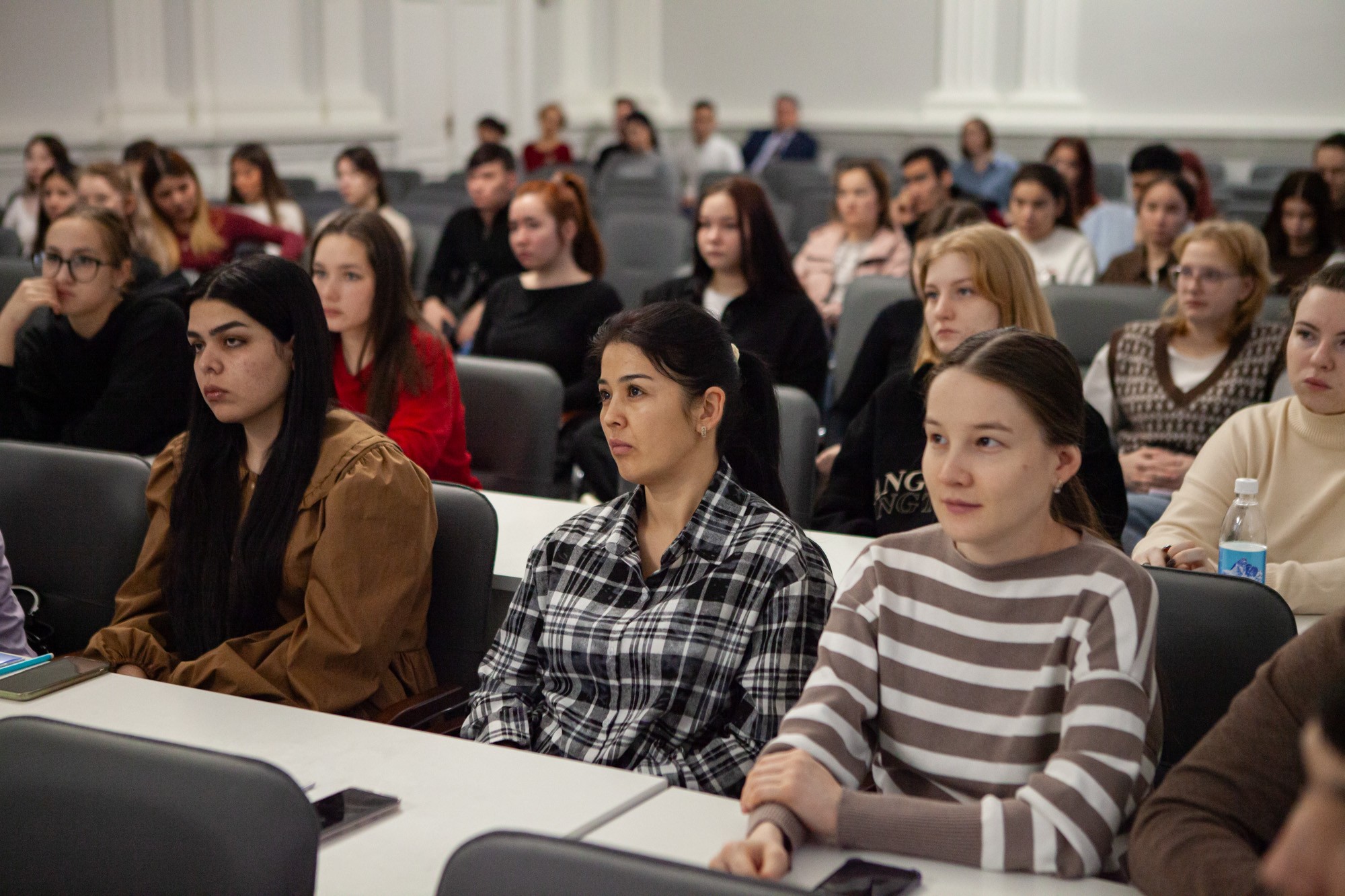 Открытая лекция профессора Анатолия Разживина прошла в Елабужском институте КФУ Открытая лекция профессора Анатолия Разживина прошла в Елабужском институте КФУ