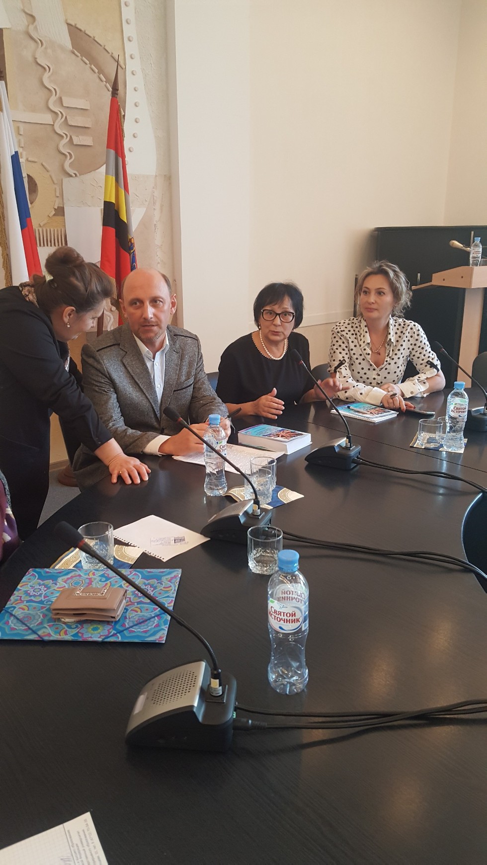 Молодежь - наше будущее Молодежь - наше будущее