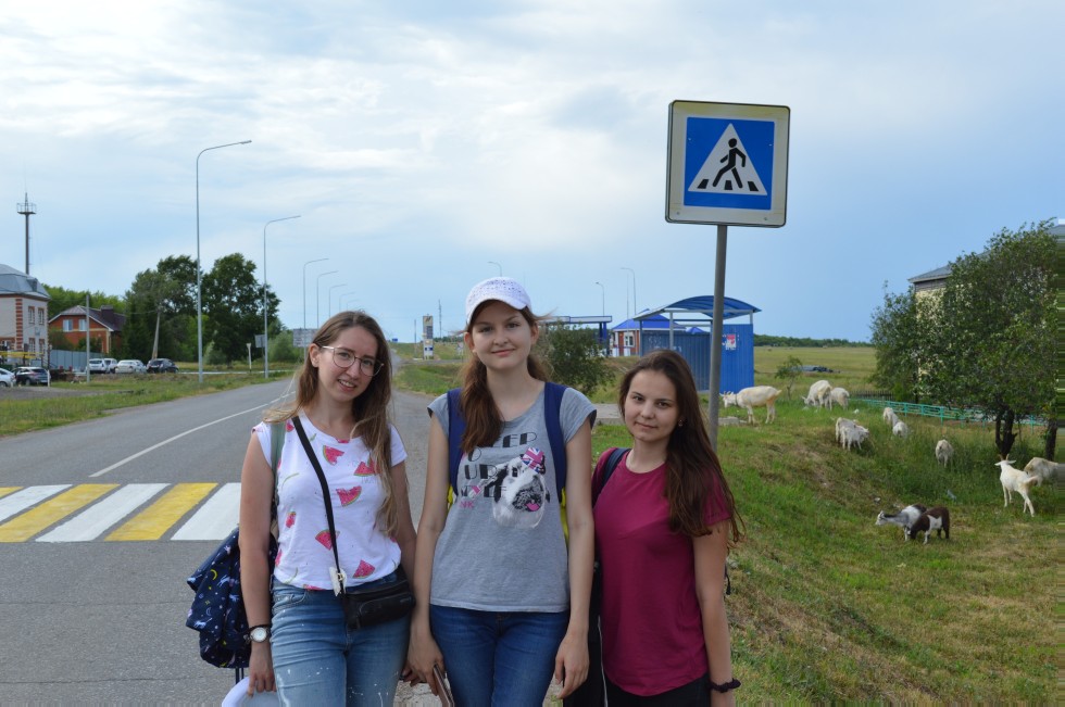 ������-����������