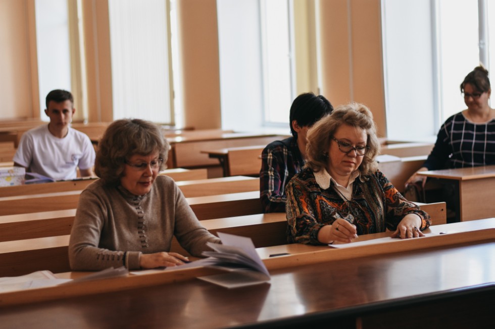 ����� ��������� ���� ������������� 