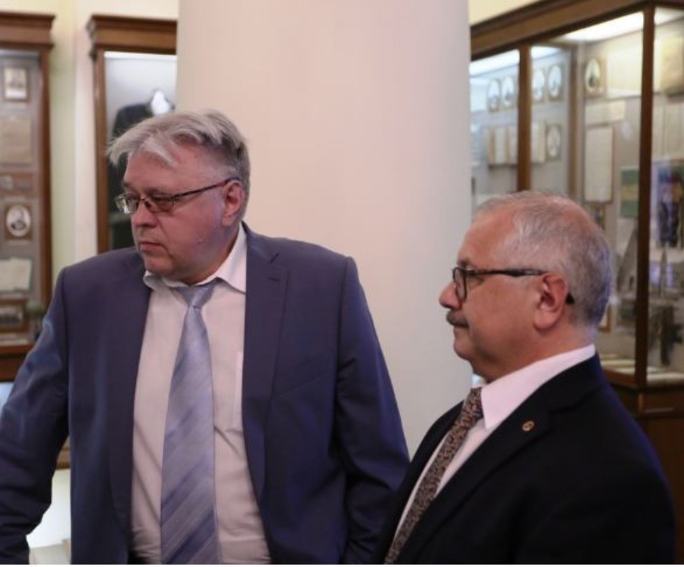 ��������� ����������� � �������� ��� � ������ ��� ��������� ���������� � ��������������