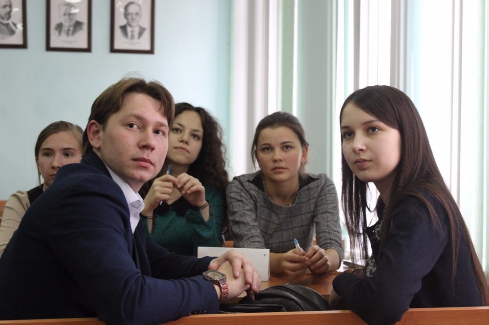 ������� �������� ������� ������ � ���������� ��������� ���