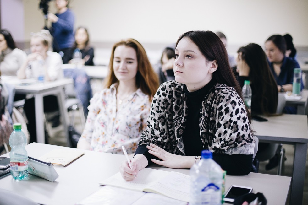 ������ ����������� ������������