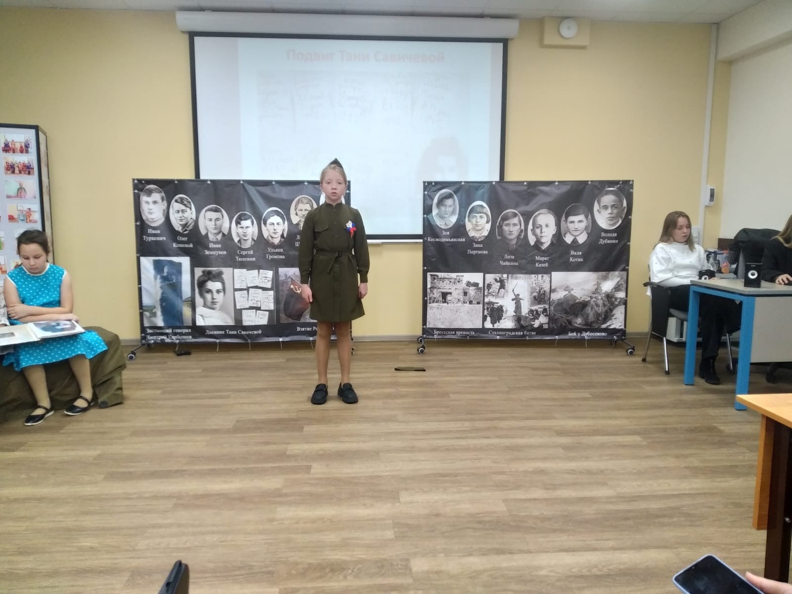 Детский театр 'Радуга' показал спектакль для экспертов Всероссийского конкурса Детский театр 'Радуга' показал спектакль для экспертов Всероссийского конкурса