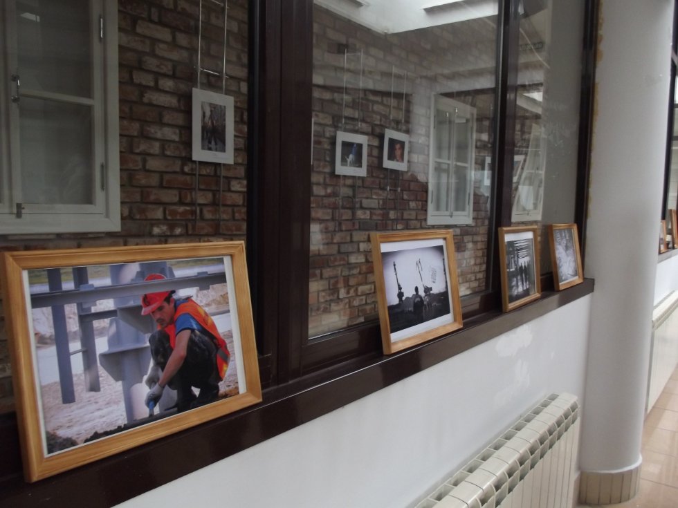 Фотовыставка 'СТО v.2.0' Фотовыставка 'СТО v.2.0'