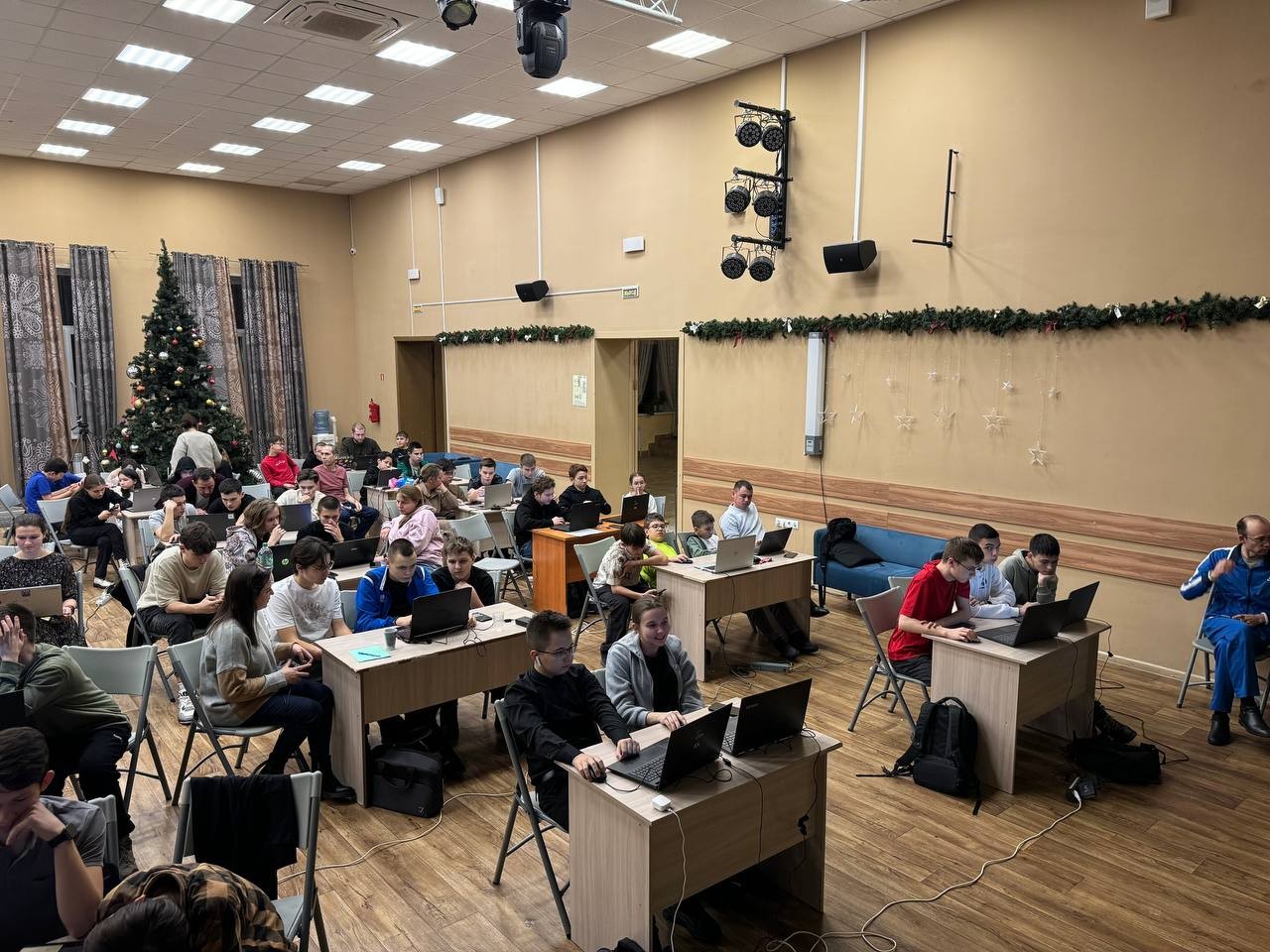 Ученики Яндекс Лицея КФУ стали победителями республиканского хакатона 'Дай пять!' Ученики Яндекс Лицея КФУ стали победителями республиканского хакатона 'Дай пять!'