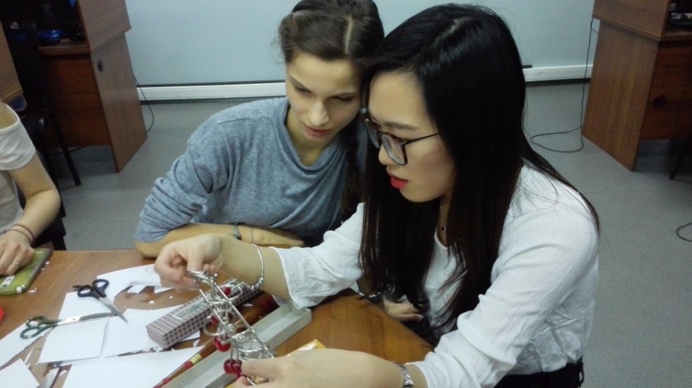 The adventure of foreigners in China