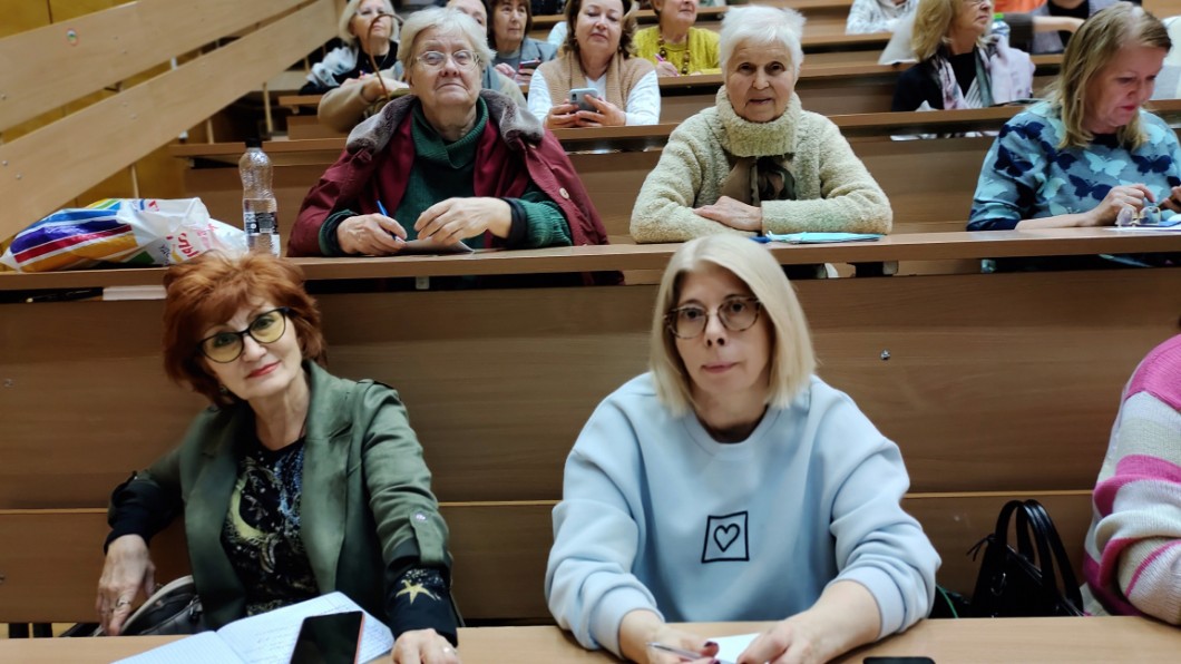 ��������� ��� ������������� � ������� 18 ���� ,����������� �������� �������� ���