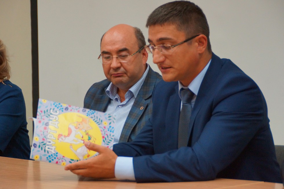 � ������ ��������� ���������