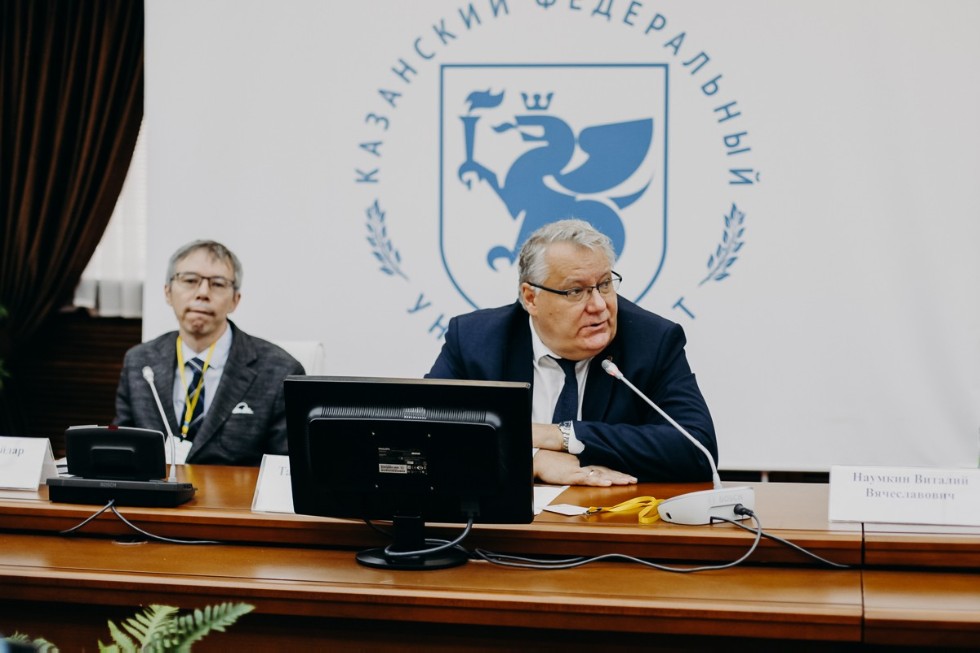 XII ������������� ����� 