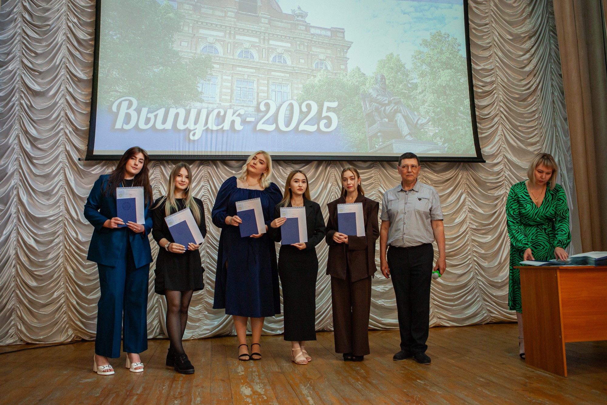 � ���������� ��������� ��� ������� ������� ����� ������������