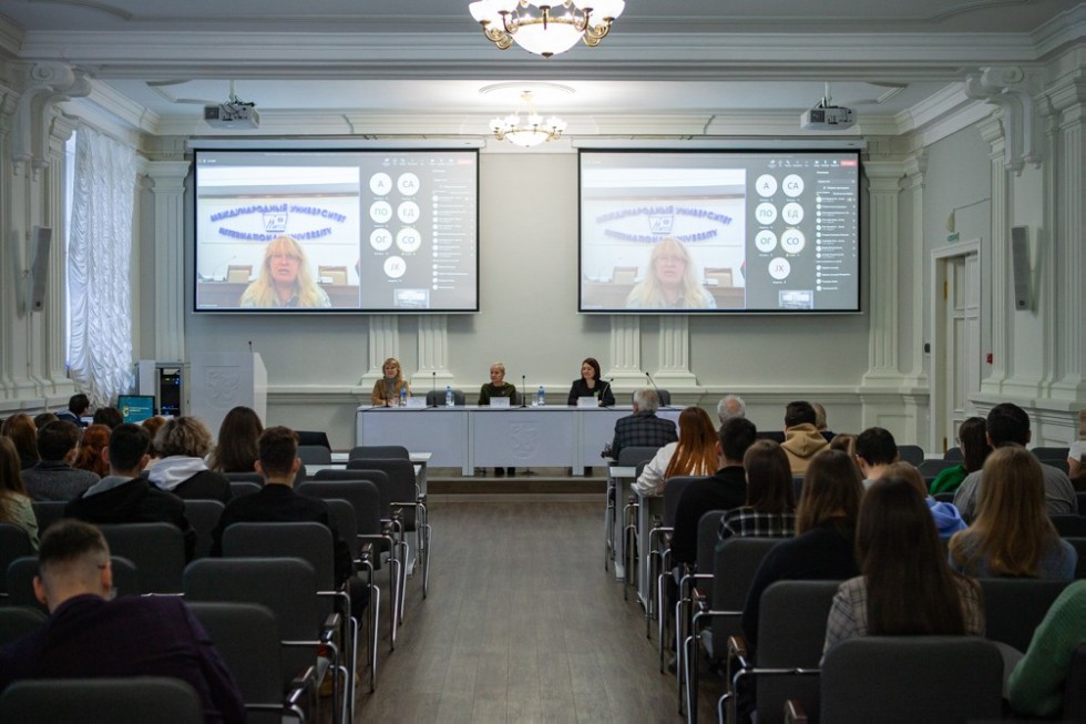 В Елабужском институте состоялась конференция 'Наследие советской эпохи: сохранение исторической памяти' В Елабужском институте состоялась конференция 'Наследие советской эпохи: сохранение исторической памяти'