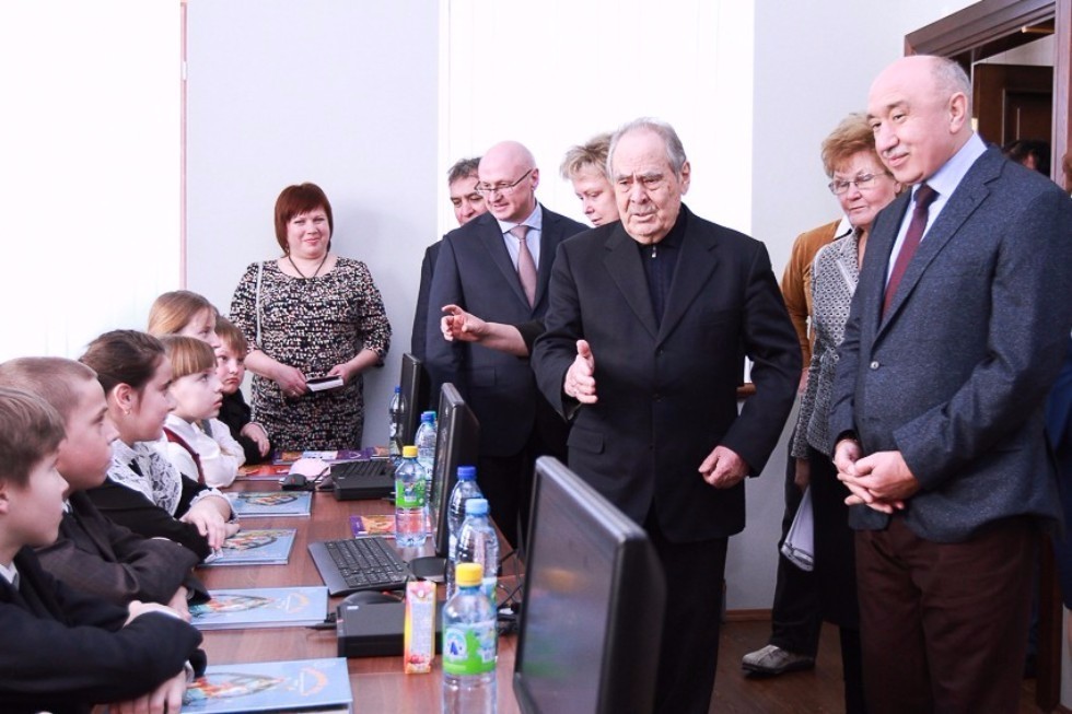 Sviyazhsk World Cultural Heritage Center Presented to the Public Sviyazhsk World Cultural Heritage Center Presented to the Public