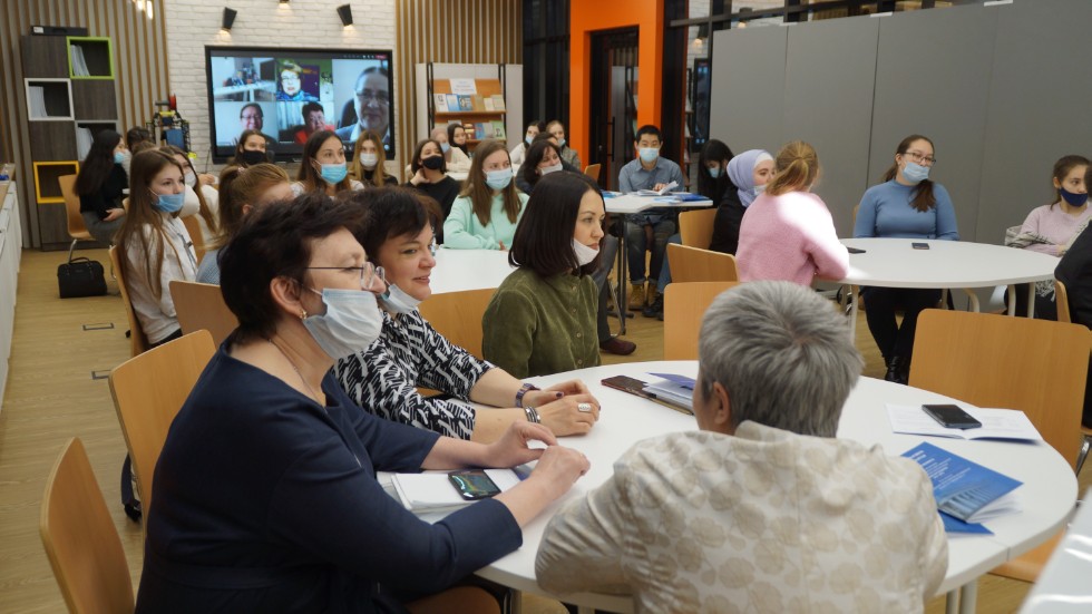 �������� ������������� ������-������������ �����������, ����������� 100-����� �� ��� �������� ��������� ��� ���������