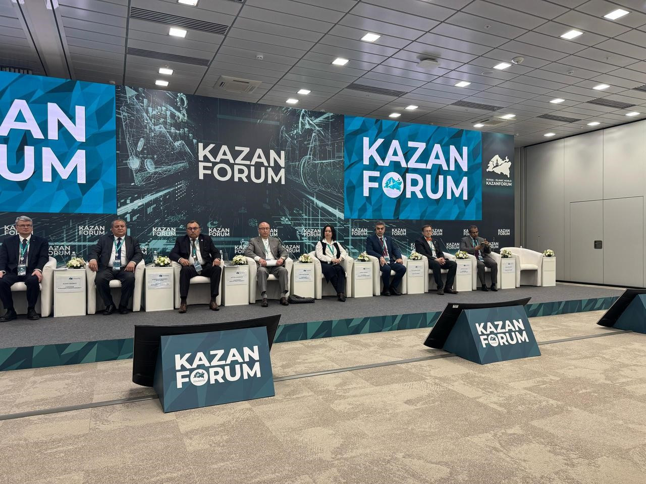 �� ������������� ������������� ������ '������ ? ��������� ���: KazanForum', ������� �������� � ���������� ���������, � ������ '������� ������������ �����������' �������� ��������������� �������� � �������� ����������� ������ �� ���� '������� ������������ ����������� ��� � ��������� ������: ������ � �����������