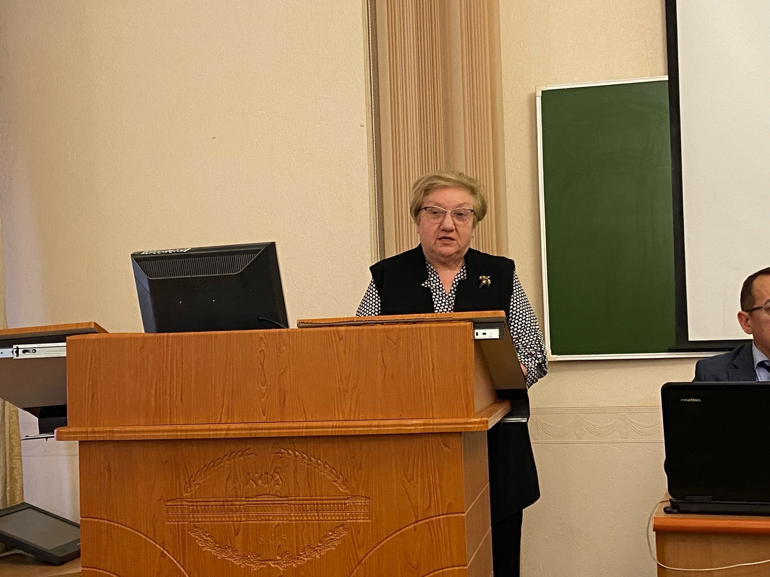 Научно-методический семинар учителей географии на тему 'Через творчество учителя к творчеству обучающихся в географии' Научно-методический семинар учителей географии на тему 'Через творчество учителя к творчеству обучающихся в географии'