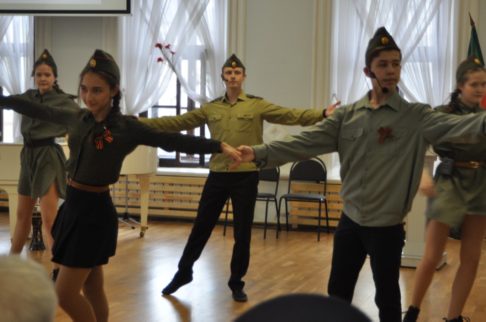 � ����� ������ �������� '�� ���� � ����� ������ ����� ����� � �������� ������� ������'