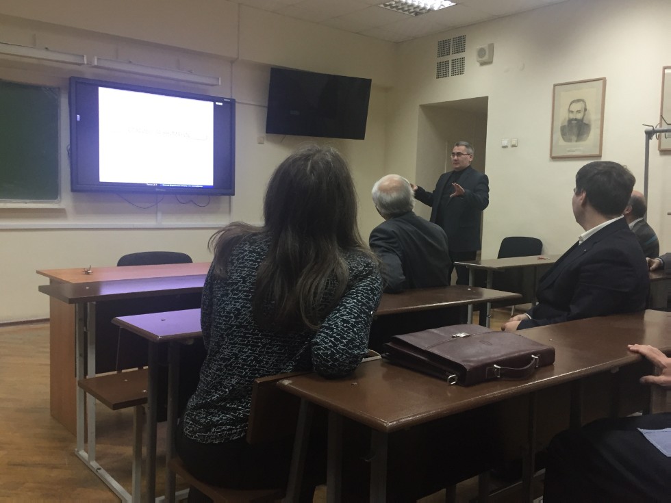 ������-����������������� ������� ������� ������� � �������������� ������