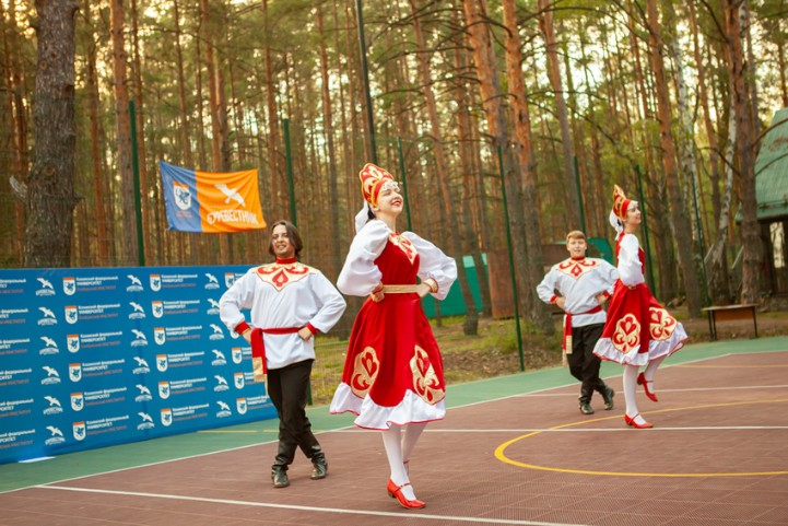 В СОЛ 'Буревестнике' завершилась профильная смена 'Вместе ? целая страна' В СОЛ 'Буревестнике' завершилась профильная смена 'Вместе ? целая страна'