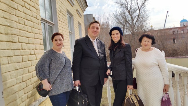 Вальс жизни в доме Левушки Толстого Вальс жизни в доме Левушки Толстого