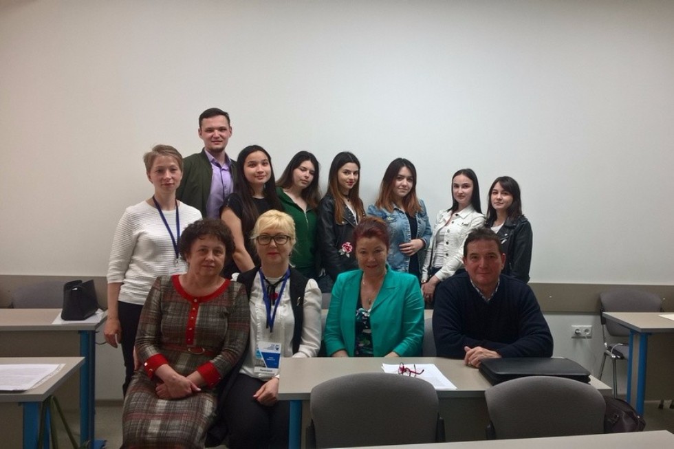 ������, ���������� ����� ���� 15-04-00011� '���� � �������� ������� ������ � ��������: �������� ��������������� � �����������������', � �������� (2017 ���)