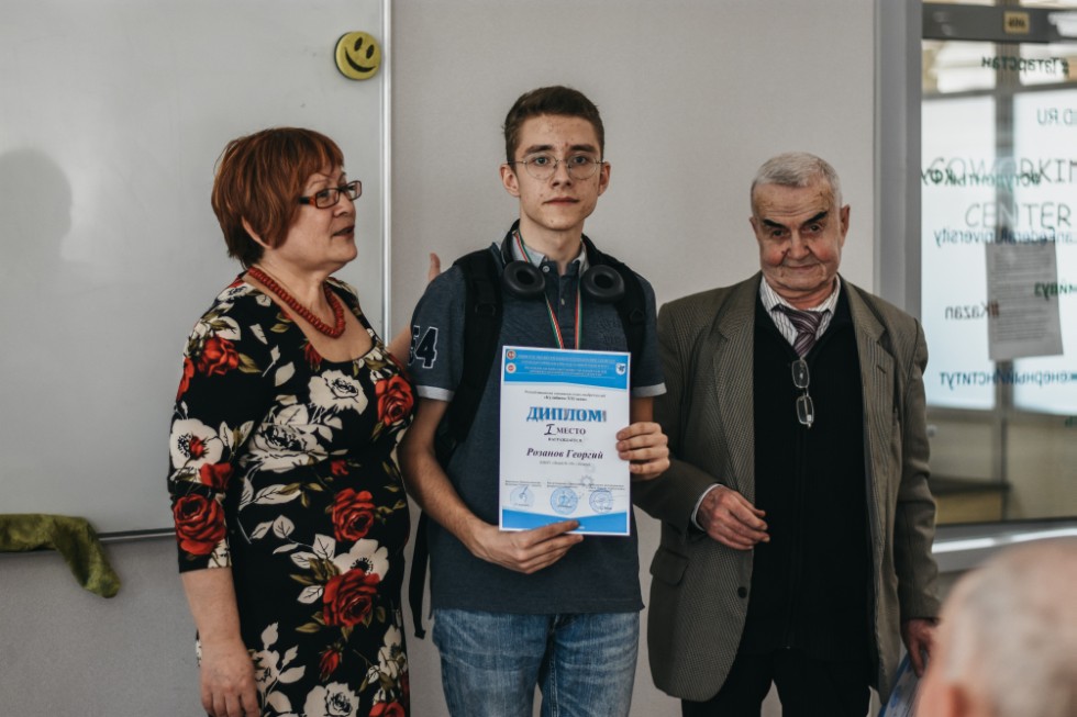 ����� ��������� ���� ������������� 