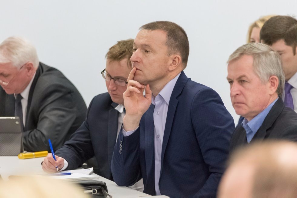 President of Tatarstan Visited Naberezhnye Chelny Institute, Rector Gafurov Present at Discussions of Two Institute Roadmaps
