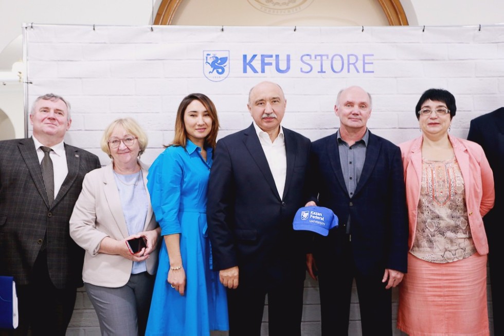 KFU Store Reopened in the Main Building