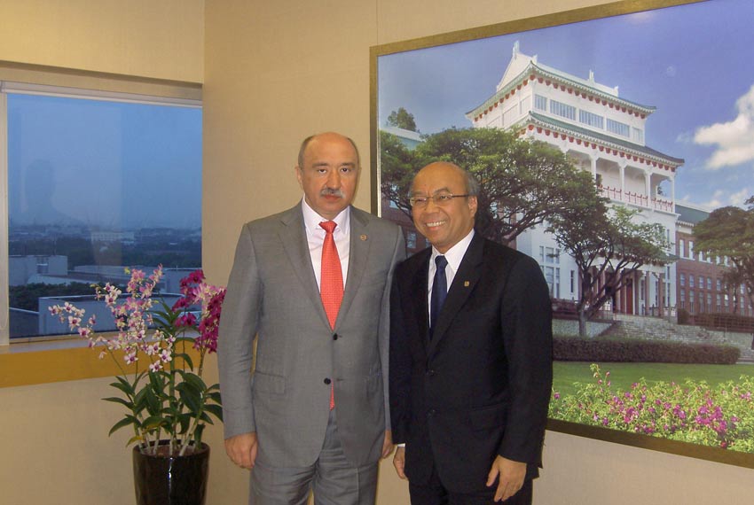 Визит делегации КФУ в Сингапур был насыщенным и весьма плодотворным Визит делегации КФУ в Сингапур был насыщенным и весьма плодотворным