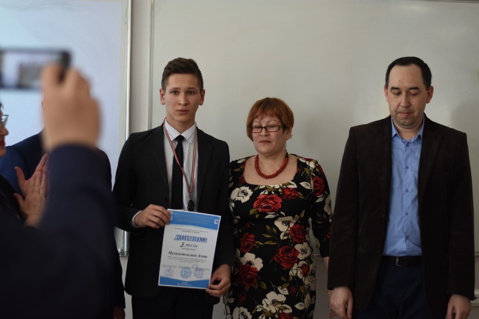 ����� ��������� ���� ������������� 