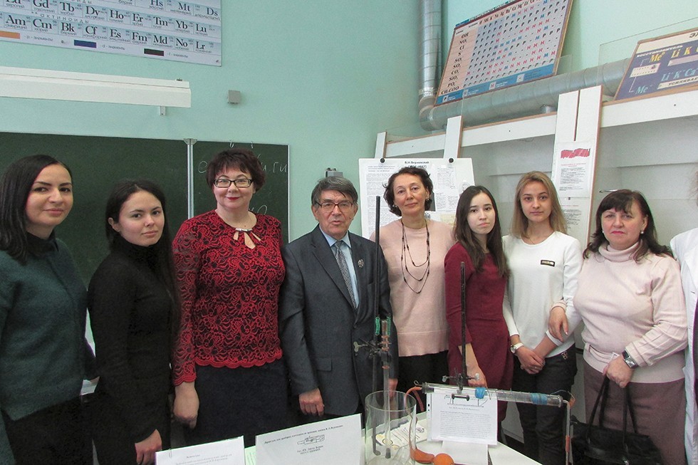 ������� ����������� ����������� ������� ������� �� ������������� ������-������������ ����������� ������� � ������������� ��������