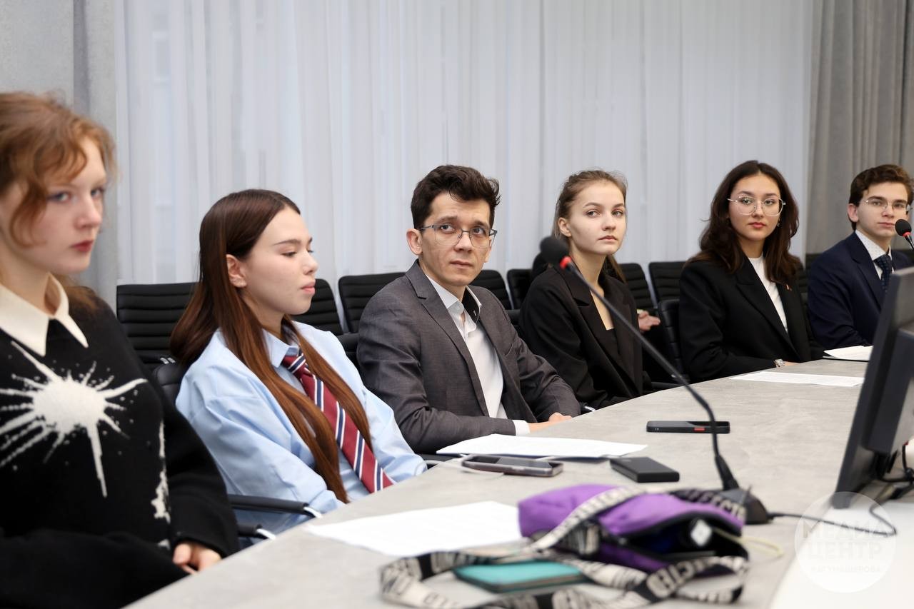 �������� ������ ��� �������� ��������� �� XII ������������� ����������� � ��������. ,������, ��������