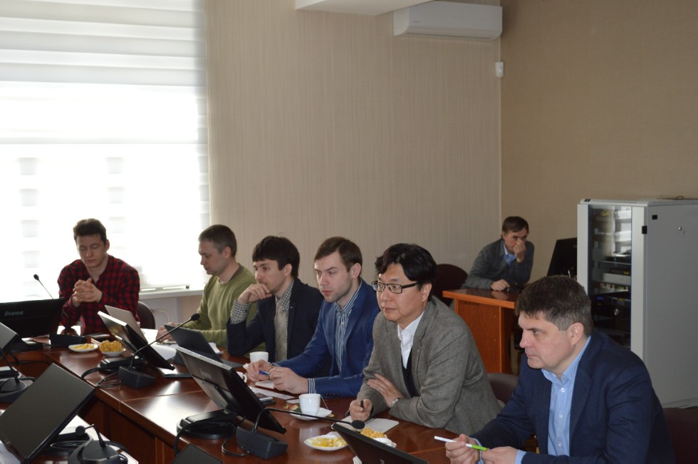 ����� ��������� �������������� LG TCM (Technology Center Moscow) � ���������� ��������