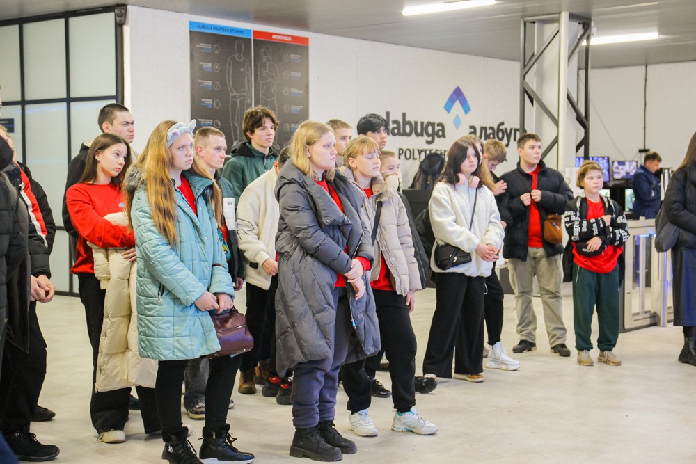 ��������� '��������������� ����' �������� '������� �������'