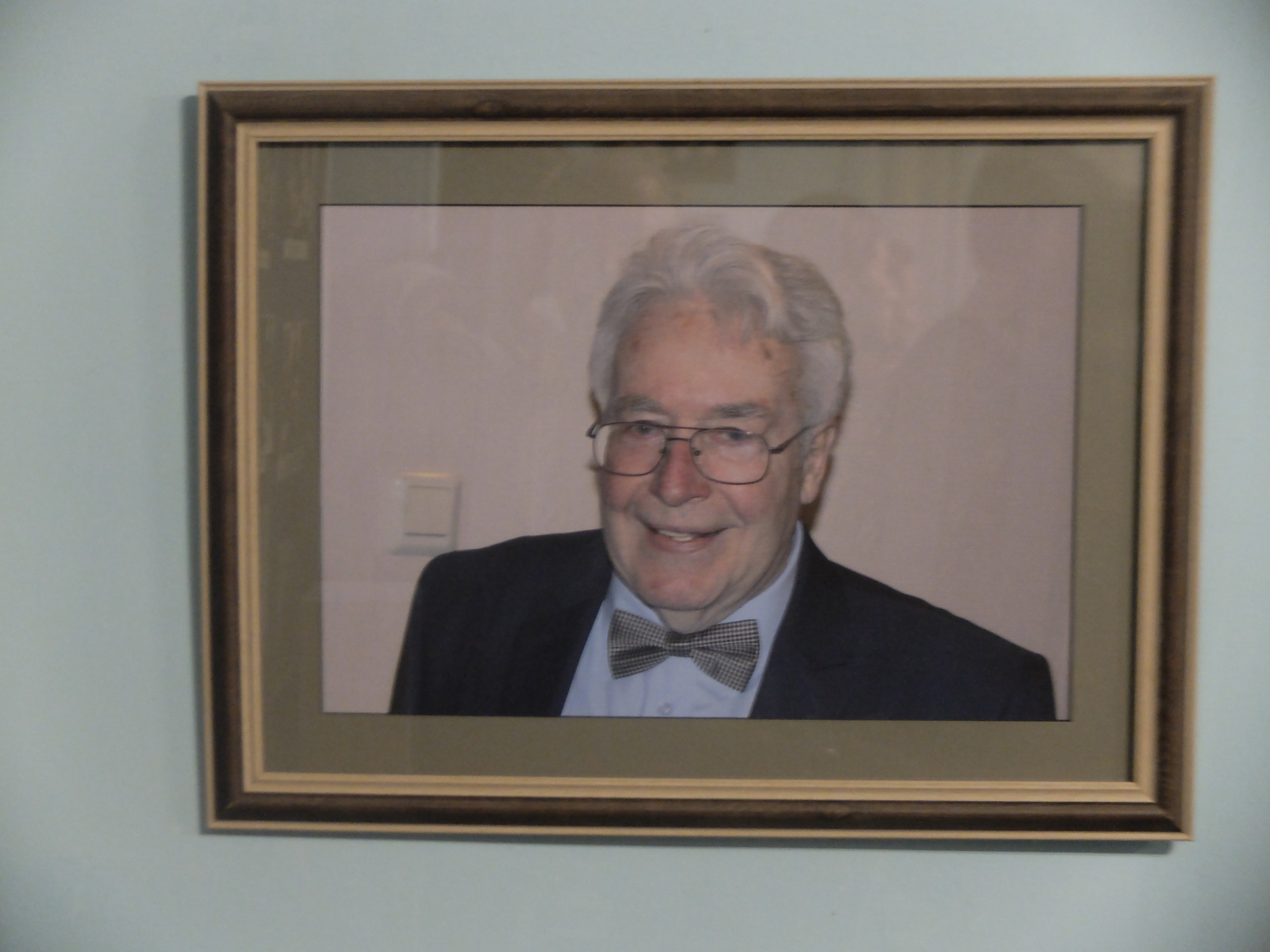 ���� �������� ������ � ��������������� ������������ ������������.