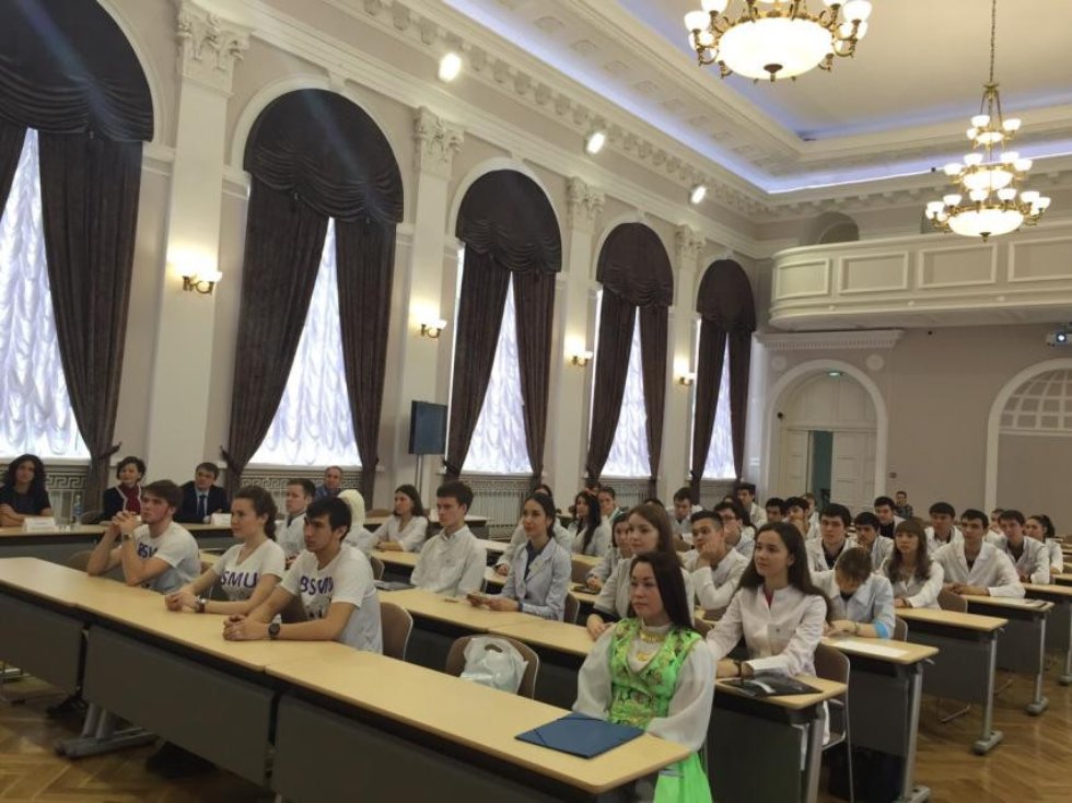 ������ ������������� ������������ ��������� �� ������������, ����������� 80-����� ������������ ������� ����� ���������� ���������, ������������ ����������� ������, ���������� ���������� ���������� ����������������� ������������� ������� �����������