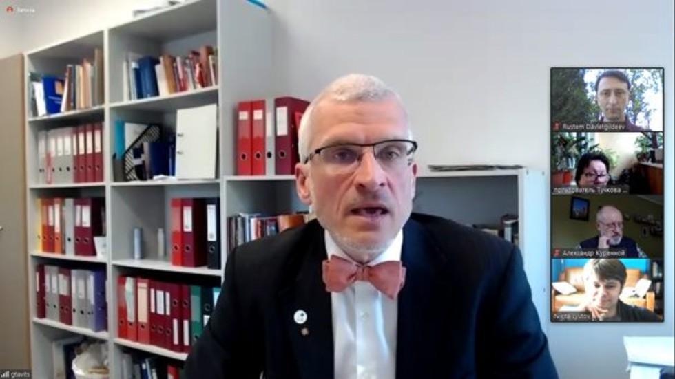 Онлайн круглый стол на тему: Онлайн круглый стол на тему: