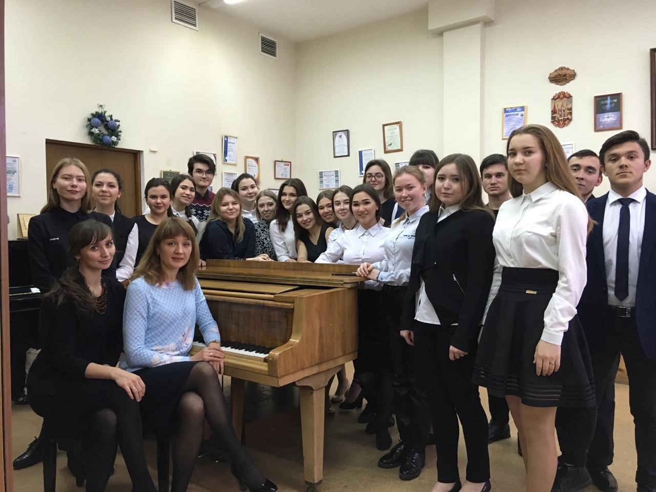 Студент музыкант ? учитель музыки: начало профессионального становления Студент музыкант ? учитель музыки: начало профессионального становления