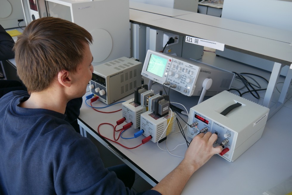 Special Practice (laboratory � 603)