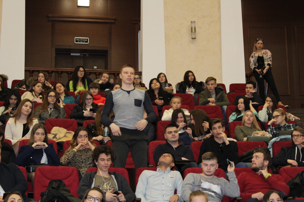 ������ ������������ ���������� '���� ���������' �������� �.�.