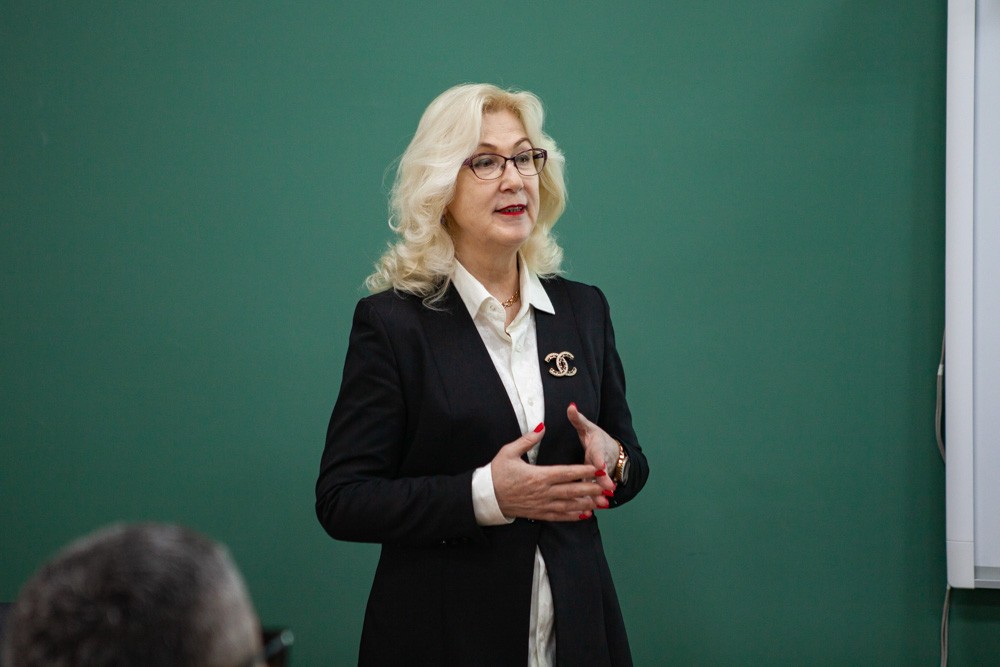 В Елабужском институте КФУ стартовали курсы повышения квалификации для преподавателей Кыргызско-Узбекского Международного университета имени Б.Сыдыкова В Елабужском институте КФУ стартовали курсы повышения квалификации для преподавателей Кыргызско-Узбекского Международного университета имени Б.Сыдыкова