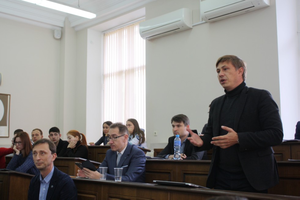 ������������� ������ - ������������ ����������� '������������� ����� � ���������� ������ �������������' ����������� 80-����� ���������� �.�. �������