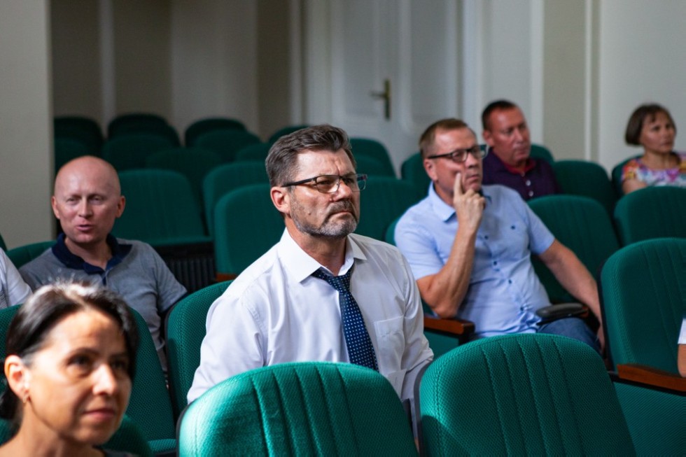 В Елабужском институте КФУ состоялось очередное заседание Ученого Совета В Елабужском институте КФУ состоялось очередное заседание Ученого Совета