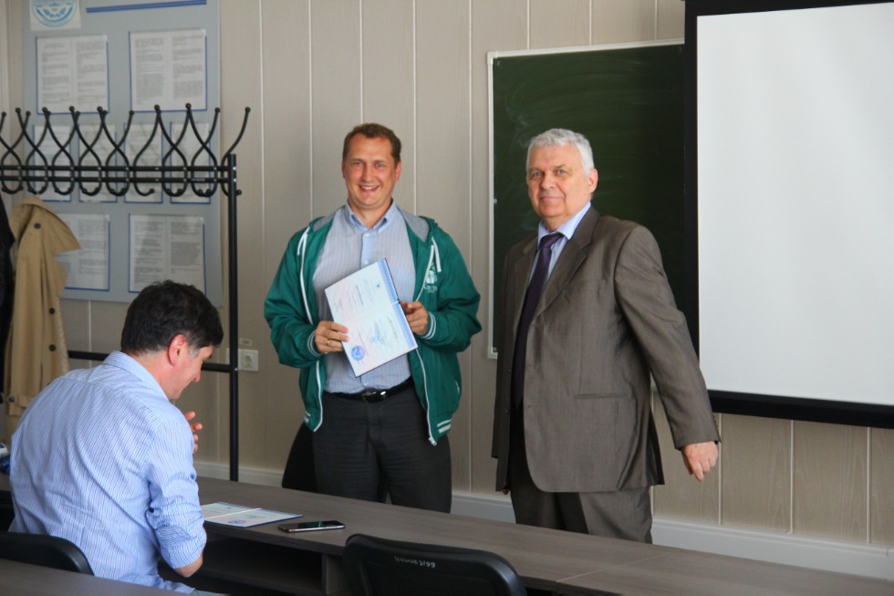 ����� ��������� ������������ 