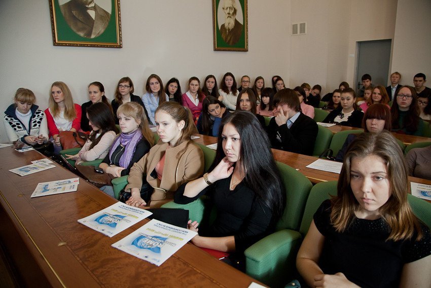 KFU students celebrate UNO day